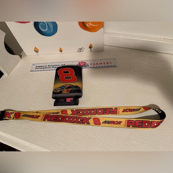Tyler Reddick koozie & lanyard - Picture 1 of 8